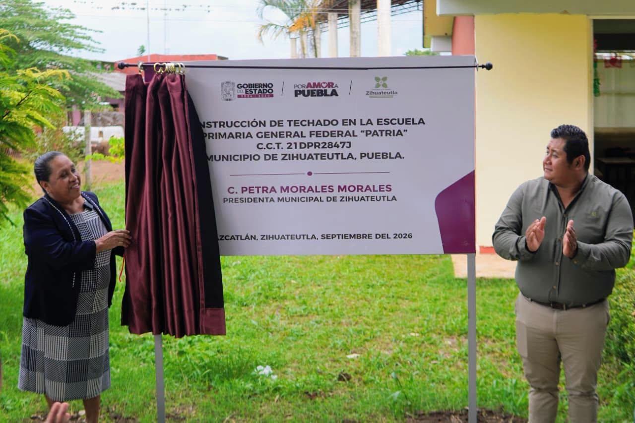 En #Azcatlán, inauguramos la Construcción del Techado de la Esc. Prim. "Patria"